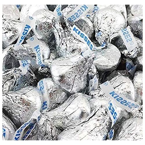 Kisses Milk Chocolate, Classic Silver Foil, 6 LB Bag (Approx. 600 Pieces) – Ideal for Gifts, Parties & Special Events