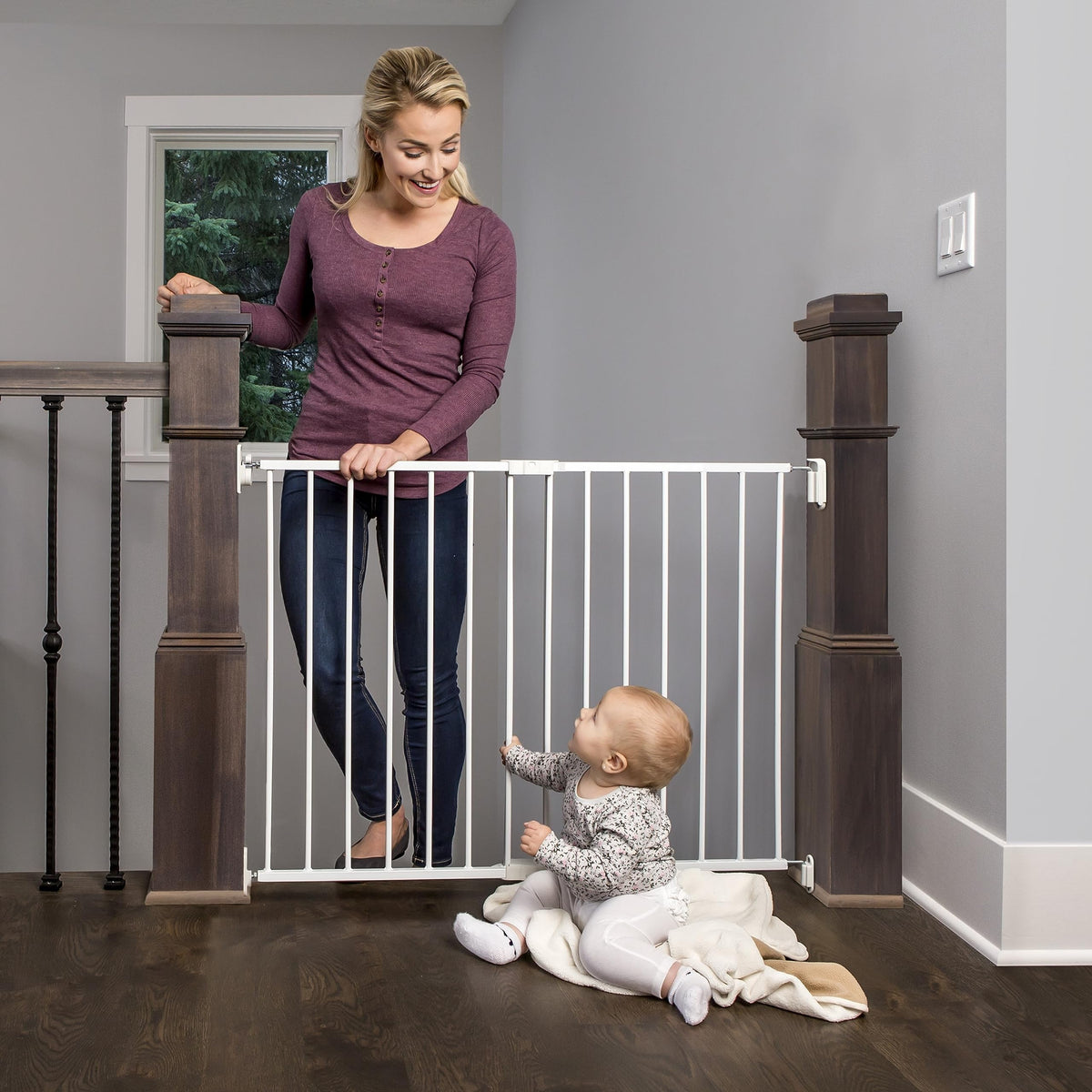 Regalo Top of Stair Baby Gate