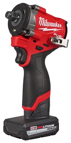 Milwaukee M12 FUEL Stubby 1/2" Impact Wrench