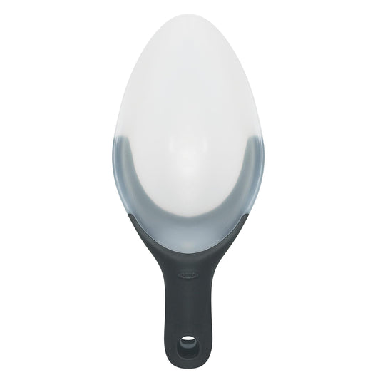 OXO OXO's Scoop features a com