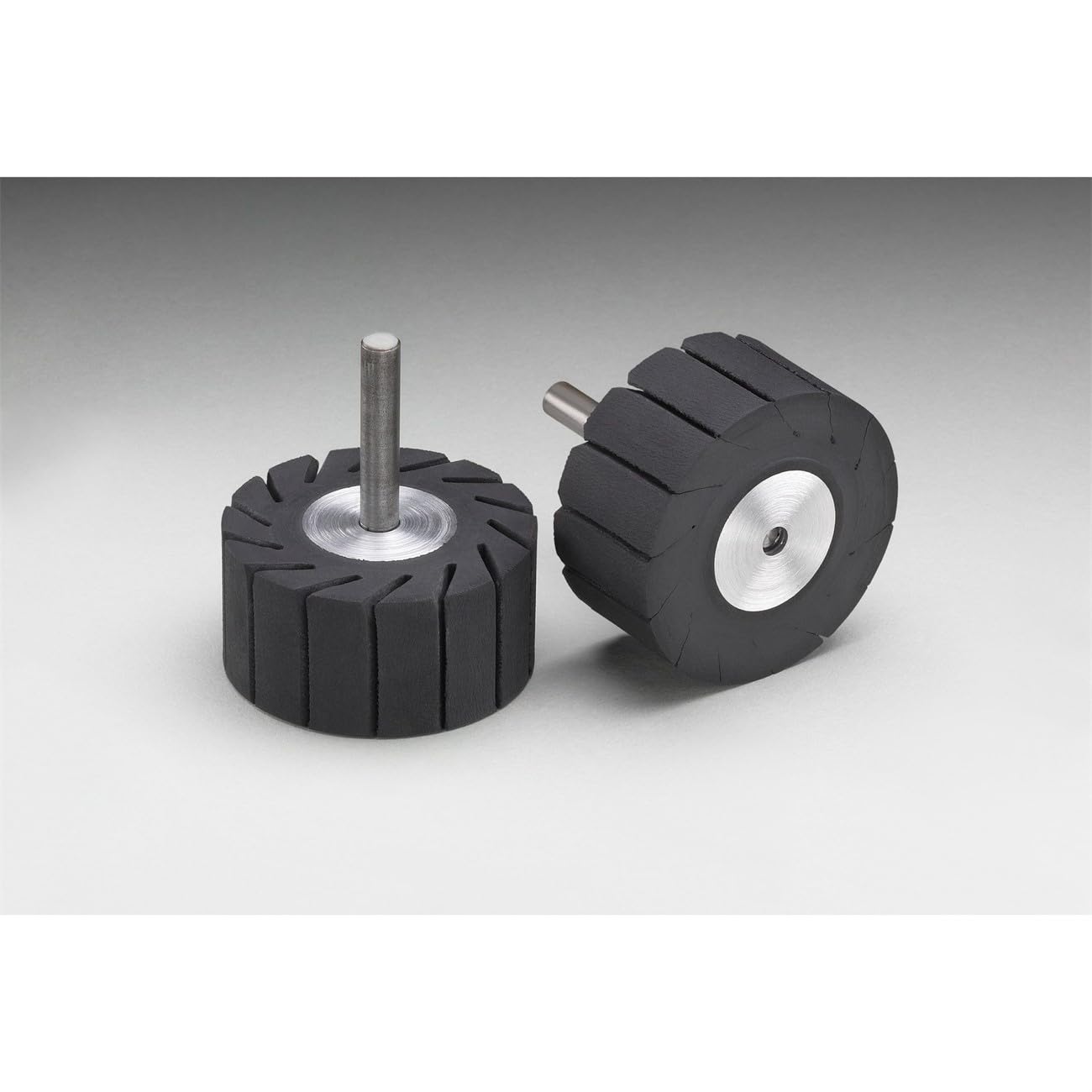 3M Rubber Slotted Expander Wheel 77720 2in x 1in